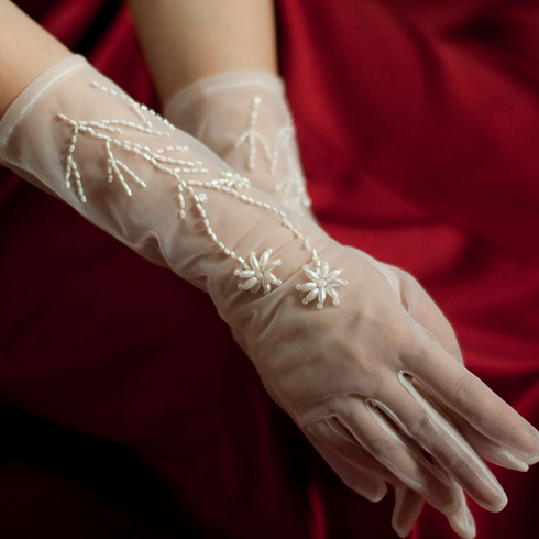 White Bridal Tulle Gloves – Beaded Floral Wedding Gloves